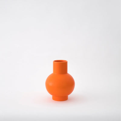Nicholai Wiig-Hansen - Strøm - Vase - Small - Vibrant Orange RAAWII