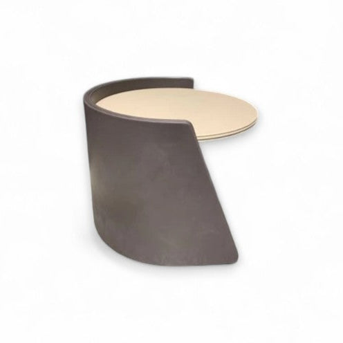 Bentley Home Kepi Sehpa