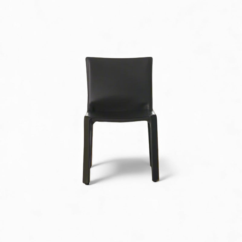 Cassina Cab Sandalye