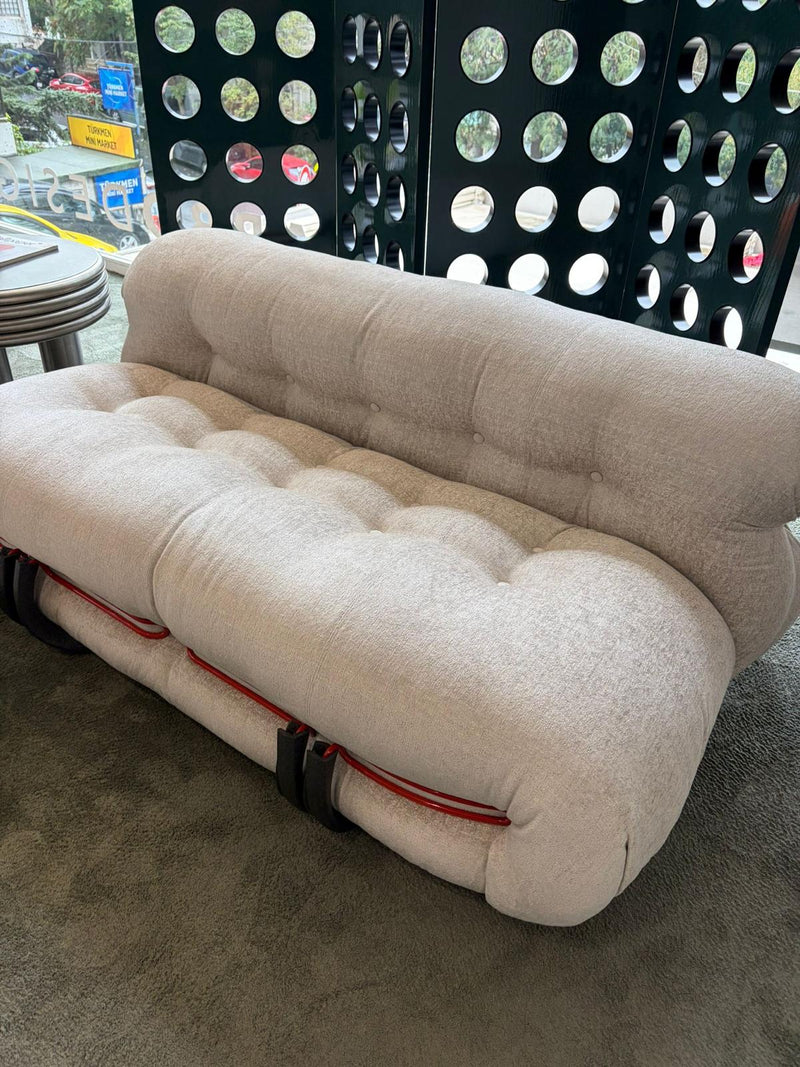 Cassina Soriana 2 Kişilik Kanepe