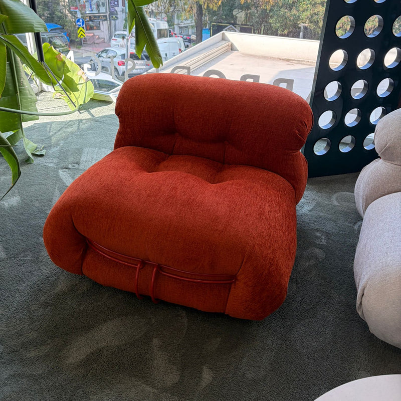 Cassina Soriana Koltuk