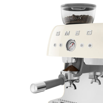 Krem Öğütücülü Espresso Kahve Makinesi EGF03CREU