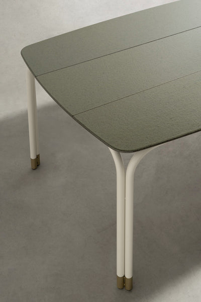 Jwana Hamdan Ali Dining Table