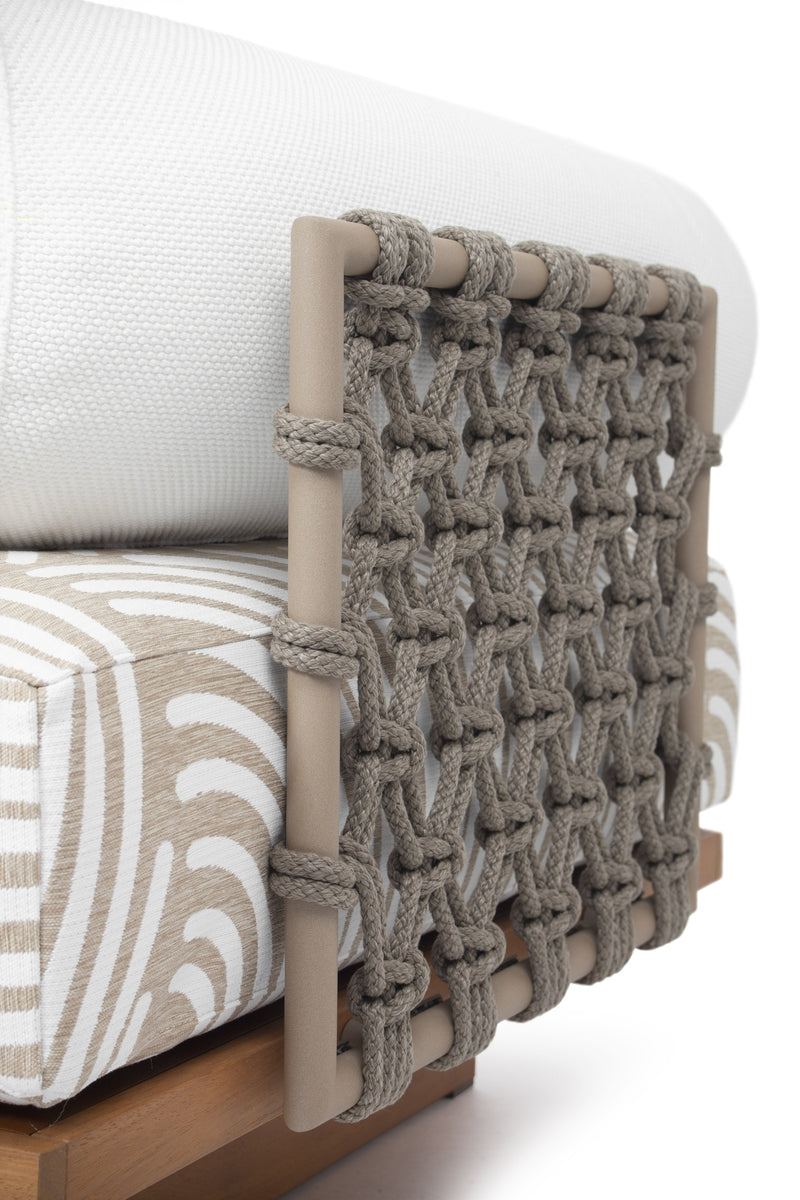 Jwana Hamdan Emir Sofa