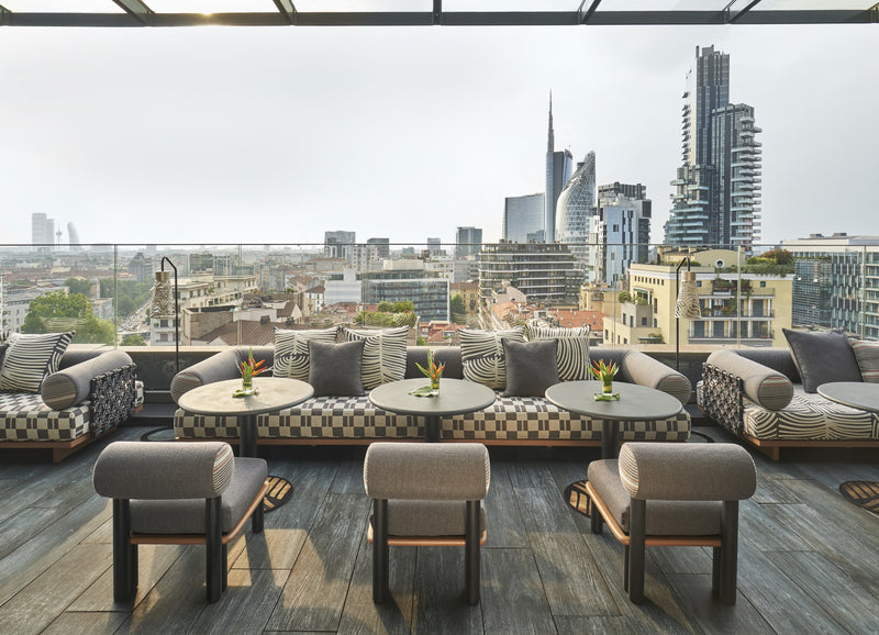 Jwana Hamdan Ghaf Table