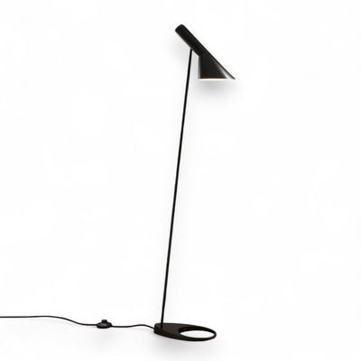 Louis Poulsen AJ Floor Lambader