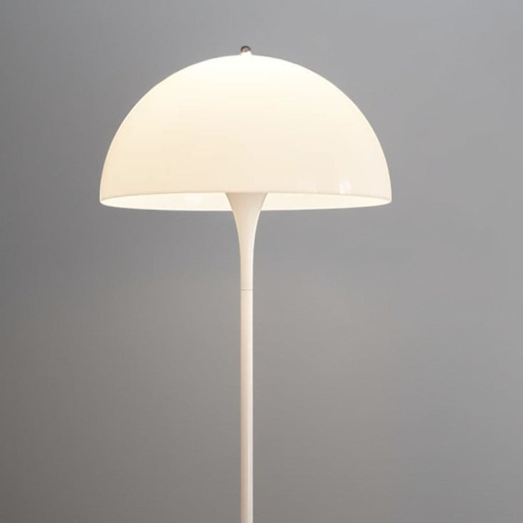 Louis Poulsen Panthella Floor Collection Lambader