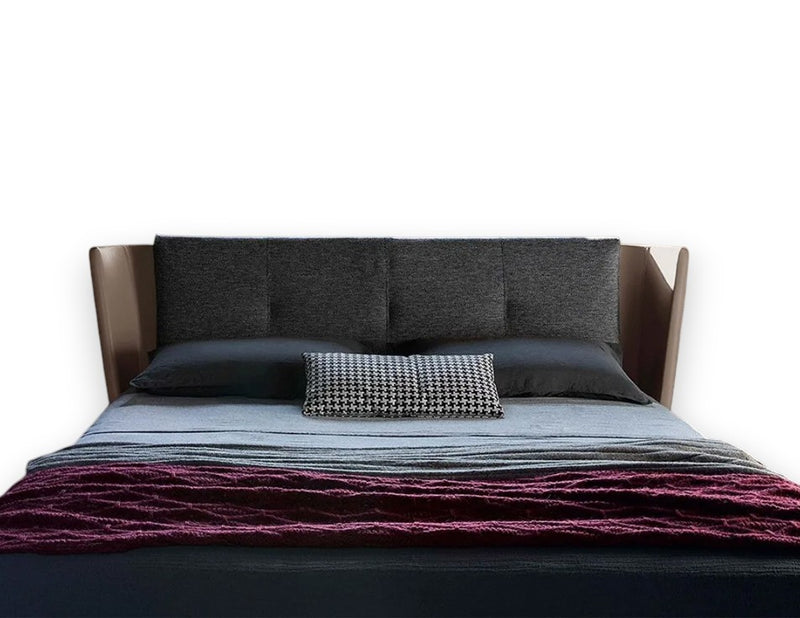 Poltrona Frau Bretagne Çift Kişilik Yatak