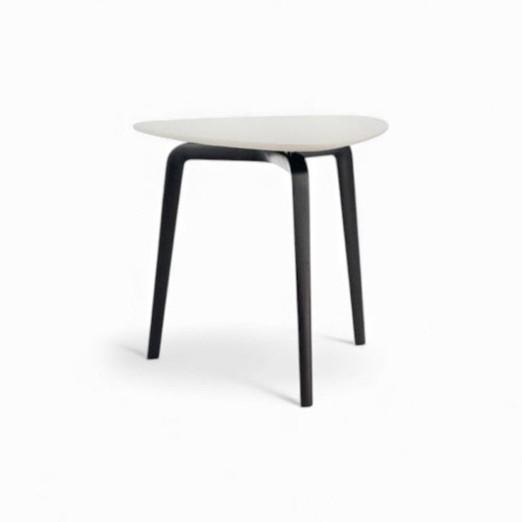 Poltrona Frau Fiorile Sehpa