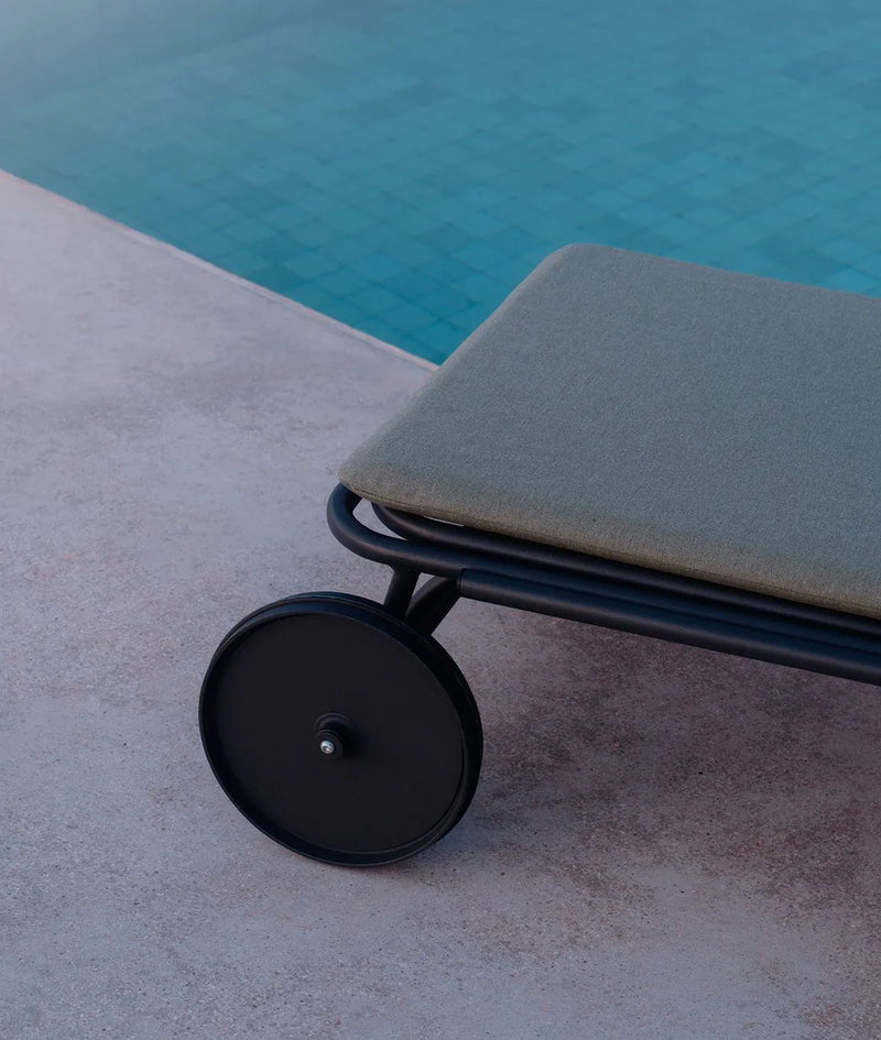 Unopiu Coco Sunlounger