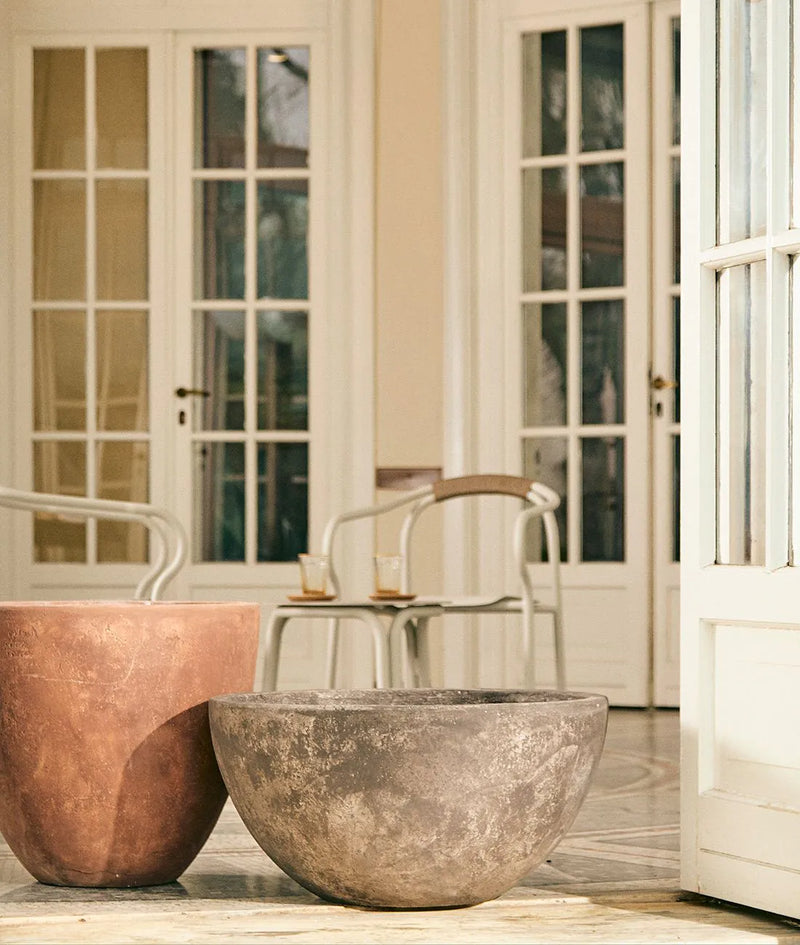 Unopiu Concrete and Marble Garden Saksı