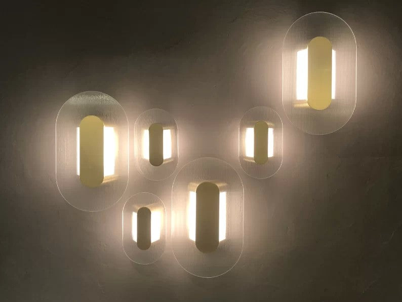 Button Wall Lamp