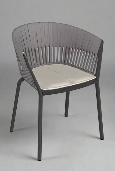 Fast Ria Armchair