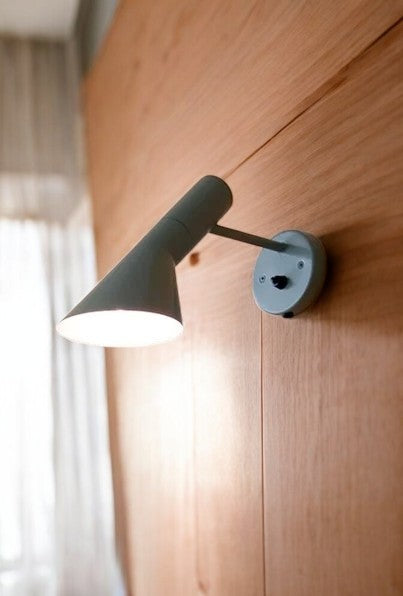 Louis Poulsen AJ Wall Lamp