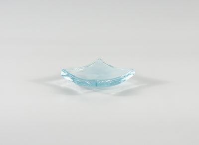 Amorphous Form Transparent - White Coloured Glass 10 x 10 cm