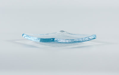 Amorphous Form Transparent Glass 20 x 20 cm