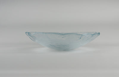 Amorphous Form Transparent - White Coloured Glass  Ø 34,5 cm