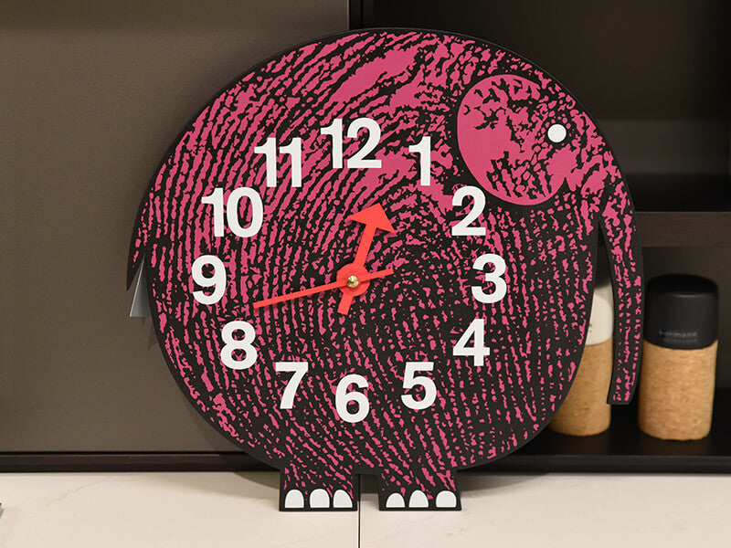 Elihu the Elephant Clock