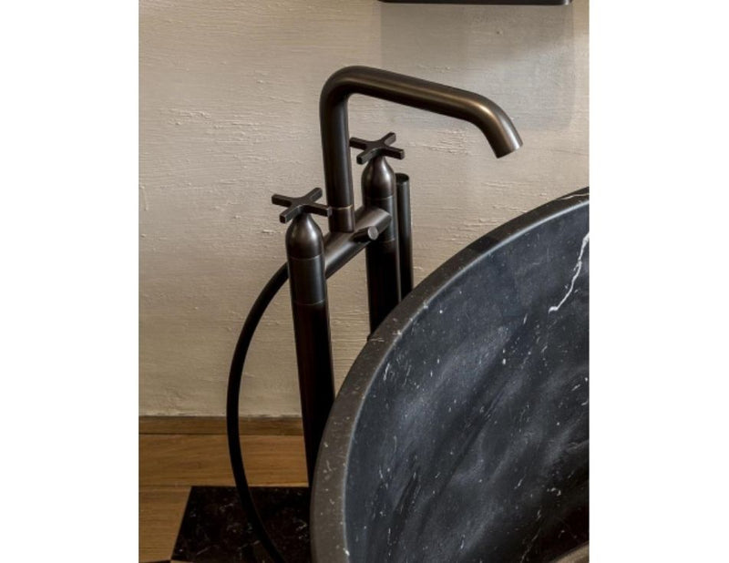 Memory - Floor standing bath mixer with hand shower