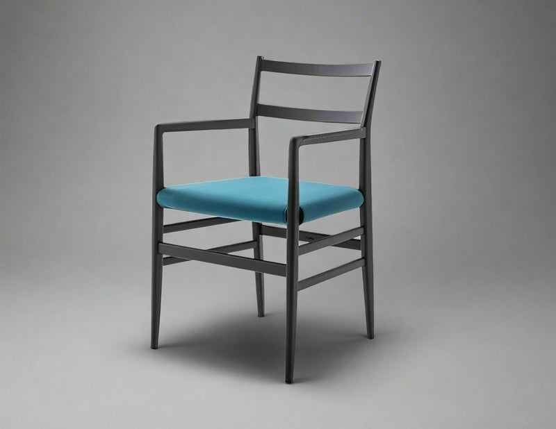 Leggera - Chair with armrests