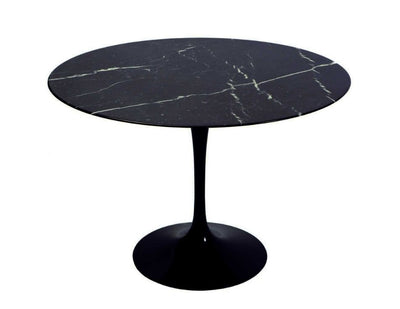 Knoll Saarinen - High oval coffee table 57 x 51 cm